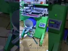 Drucker mit kurvem Bildschirm zum Drucken von Logos (2)